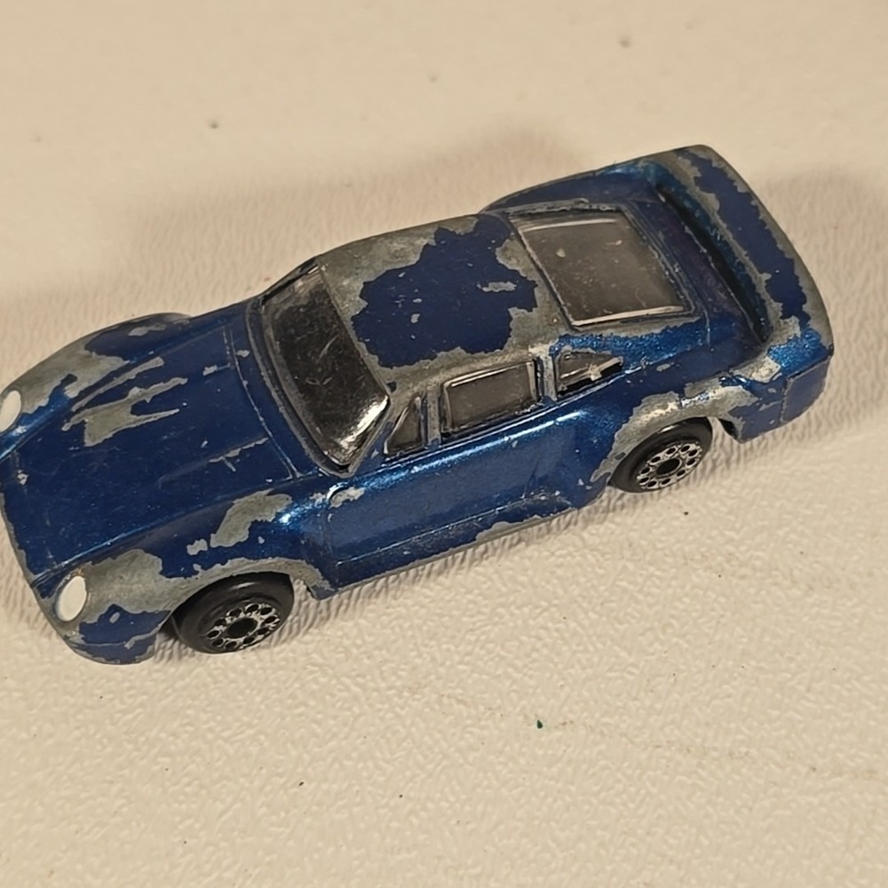 4 Hot Wheels Toy Metal Die Cast Cars and Trucks Lot of 9 Total Vintage Cars - Picture 11 of 16